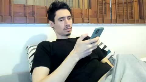 DigBreed online show from January 4, 9:52 pm