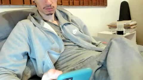 DigBreed online show from September 26, 12:36 am