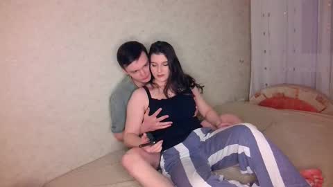 modestlily online show from February 6, 10:18 am