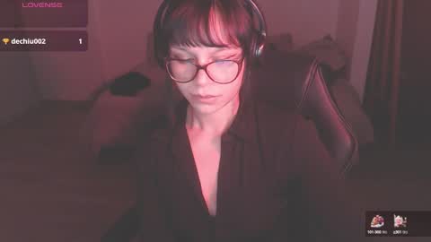 Snapshot of modjo_ chatting on December 29, 8:55 am Modjo online show from December 29, 8:55 am