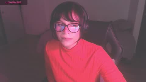 Snapshot of modjo_ chatting on October 5, 4:44 am Modjo online show from October 5, 4:44 am