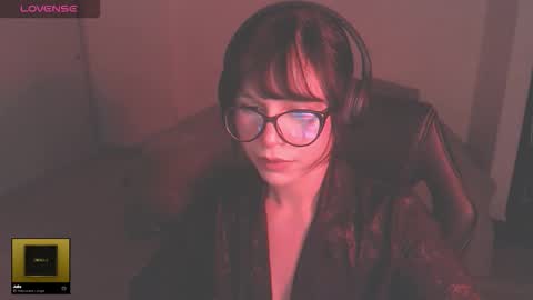 Snapshot of modjo_ chatting on November 9, 2:10 am Modjo online show from November 9, 2:10 am