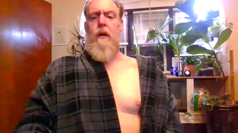 moeblick online show from November 25, 12:38 pm