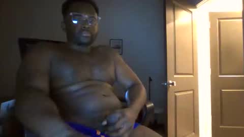 Snapshot of moed1987 chatting on January 6, 6:17 am Carluv99 online show from January 6, 6:17 am