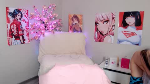 Molly online show from September 16, 4:24 am