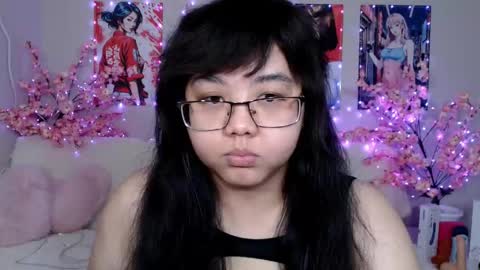 Molly online show from April 12, 3:44 am