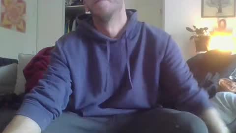 Snapshot of mohican69hot chatting on December 10, 11:32 am mohican69hot online show from December 10, 11:32 am