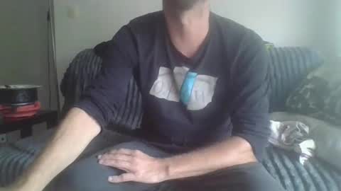 Snapshot of mohican69hot chatting on September 28, 2:11 pm mohican69hot online show from September 28, 2:11 pm