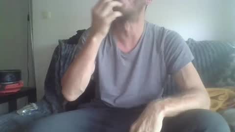 Snapshot of mohican69hot chatting on October 5, 10:24 am mohican69hot online show from October 5, 10:24 am