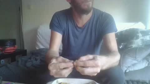 Snapshot of mohican69hot chatting on October 16, 8:15 am mohican69hot online show from October 16, 8:15 am