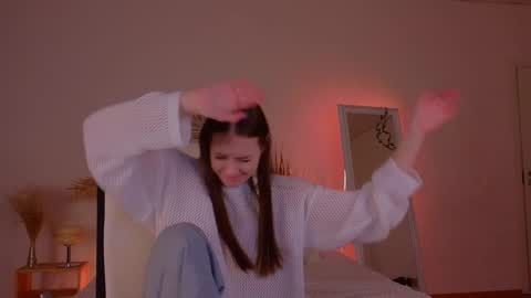 Molly online show from December 7, 12:19 am