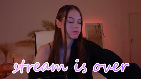 Molly online show from December 9, 3:07 am