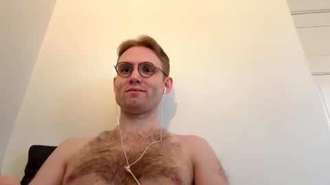 molliter online show from October 25, 3:18 pm