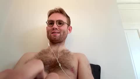 molliter online show from October 30, 1:56 pm