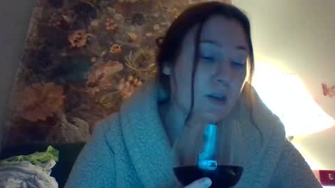 mollsballs123 online show from November 2, 5:54 am