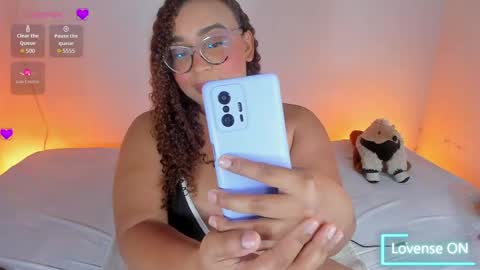 molly online show from May 15, 2:57 pm