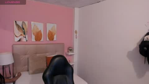    online show from April 2, 12:58 pm