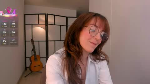   MOLLY   online show from May 26, 5:53 pm