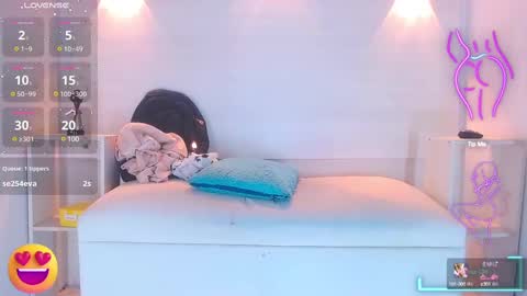 Snapshot of molly_spears chatting on February 9, 1:33 am Molly Spears online show from February 9, 1:33 am