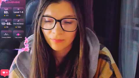  KIRA  online show from January 18, 4:22 pm