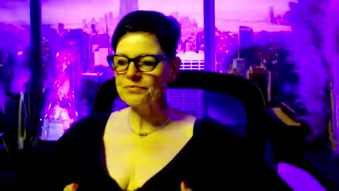 MollySun Nina Randmann online show from April 28, 4:45 pm