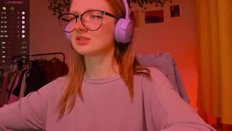 mollytucker online show from November 15, 2:57 pm