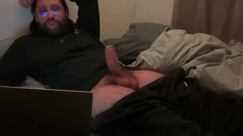 molten_escargot online show from April 19, 9:41 am