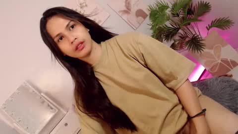 MOMIKHEM online show from September 19, 7:32 am