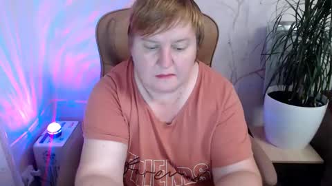 Mommy99X online show from December 8, 7:54 pm