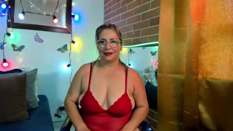 Maja online show from March 1, 4:44 pm