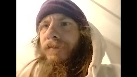 Snapshot of mommyissues2386 chatting on December 8, 12:07 am Richard Sheridan online show from December 8, 12:07 am