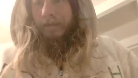 Snapshot of mommyissues2386 chatting on December 21, 10:28 am Richard Sheridan online show from December 21, 10:28 am