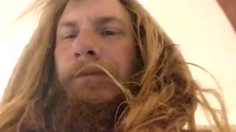 Snapshot of mommyissues2386 chatting on January 15, 7:48 am Richard Sheridan online show from January 15, 7:48 am