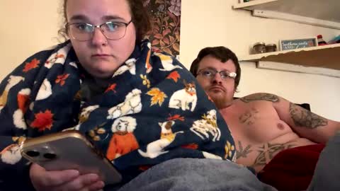 Snapshot of mommyndaddyplaytime chatting on November 1, 2:41 pm mommyndaddyplaytime online show from November 1, 2:41 pm