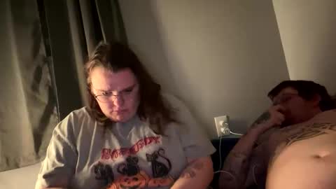 Snapshot of mommyndaddyplaytime chatting on February 2, 9:41 am mommyndaddyplaytime online show from February 2, 9:41 am