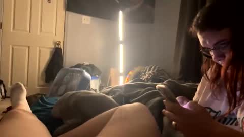 Snapshot of mommyndaddyplaytime chatting on March 1, 9:55 am mommyndaddyplaytime online show from March 1, 9:55 am