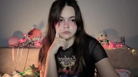 Momo online show from February 27, 11:10 am