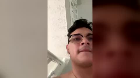 Snapshot of monchito88 chatting on July 10, 6:10 pm monchito88 online show from July 10, 6:10 pm