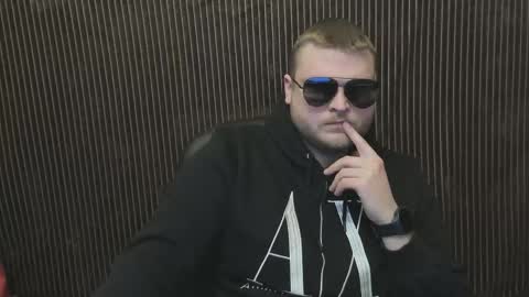 Alex online show from February 20, 5:02 pm