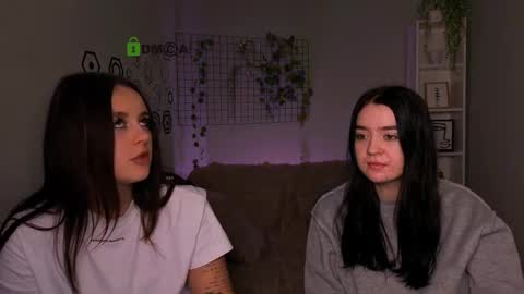 Snapshot of monica_xcx chatting on January 8, 2:19 pm Monica online show from January 8, 2:19 pm