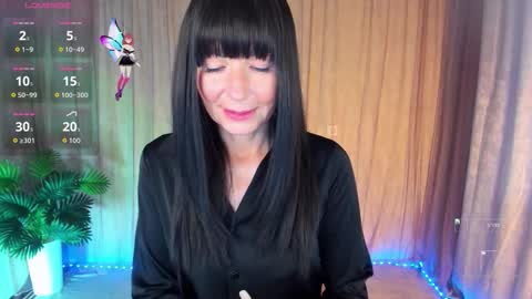 Monica online show from October 26, 11:27 am