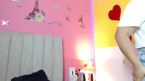 monickhot303av online show from September 12, 4:01 am