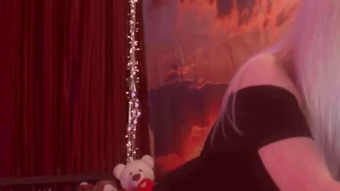 Monika    online show from March 31, 12:12 am