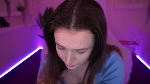 Monica online show from March 1, 3:49 pm