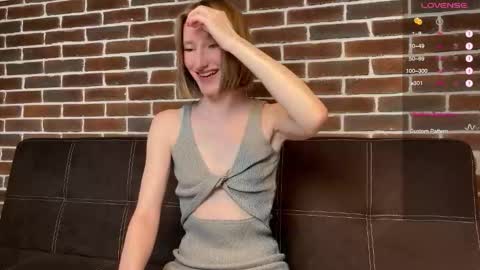 Snapshot of monikabos chatting on November 6, 9:59 pm MonikaBos online show from November 6, 9:59 pm