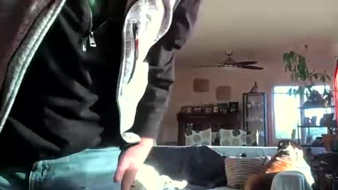 Monkee Dance online show from December 6, 11:47 pm