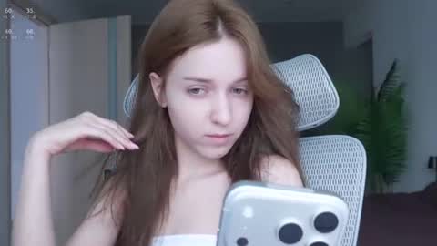 Mary online show from July 30, 5:39 am