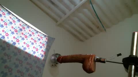 monserratsweet6 online show from December 16, 7:41 pm