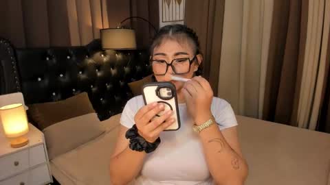 Snapshot of monstrouscockdivaontop chatting on December 7, 9:50 am Ruthie online show from December 7, 9:50 am