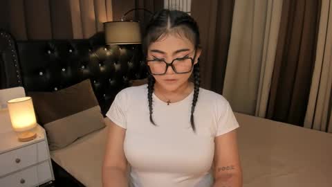 Snapshot of monstrouscockdivaontop chatting on December 8, 9:35 am Ruthie online show from December 8, 9:35 am